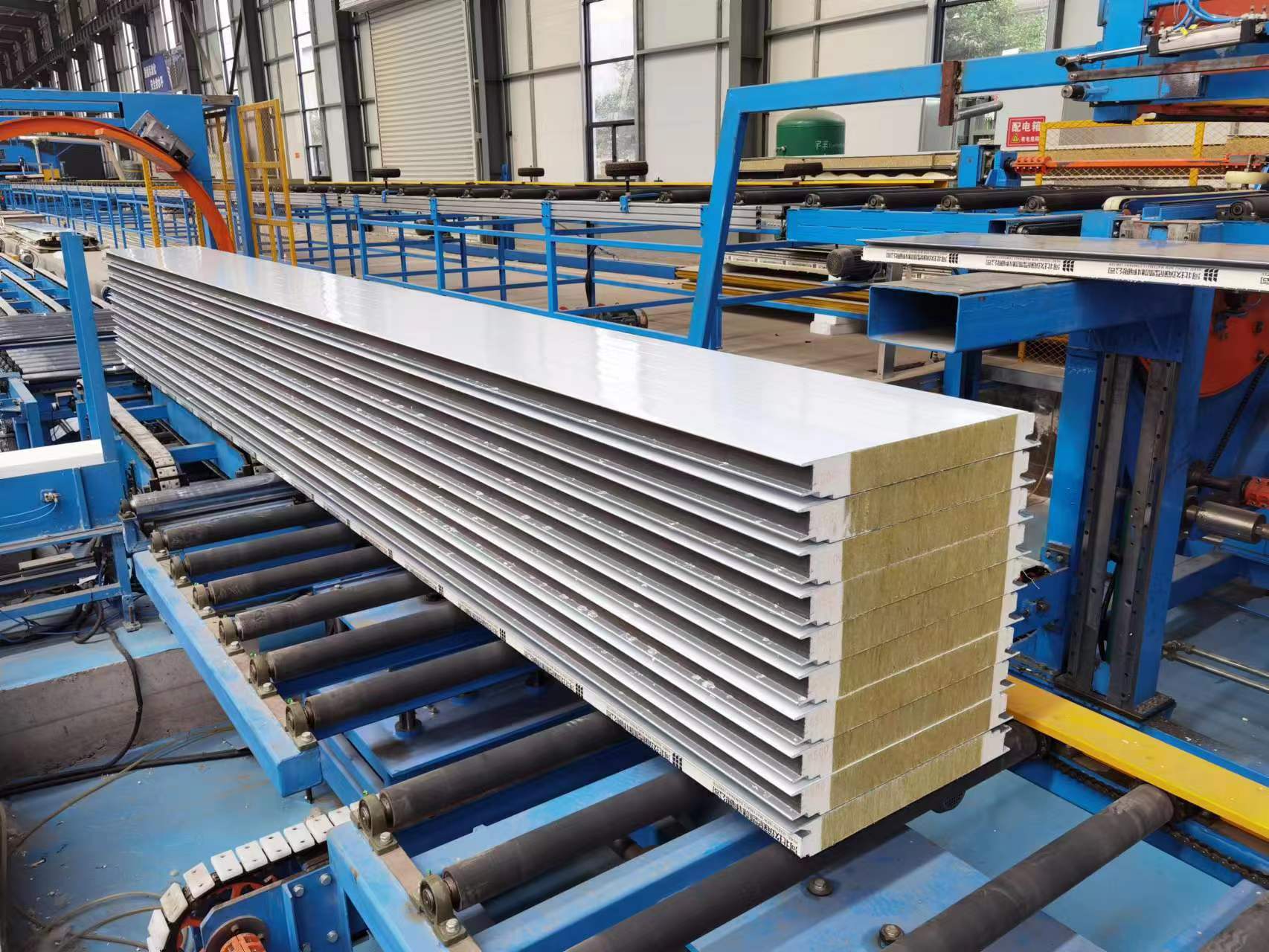 1654072684283903.jpg 7066b1b111de0e3daa3fb9d3a2fe52b.jpg